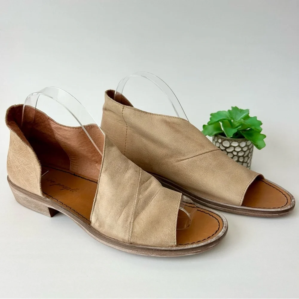 Free People Mont Blanc Sandals Size 39.5 New
